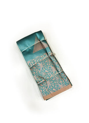 Elegant Peacock Teal &amp; Antique Zari Woven Silk Saree